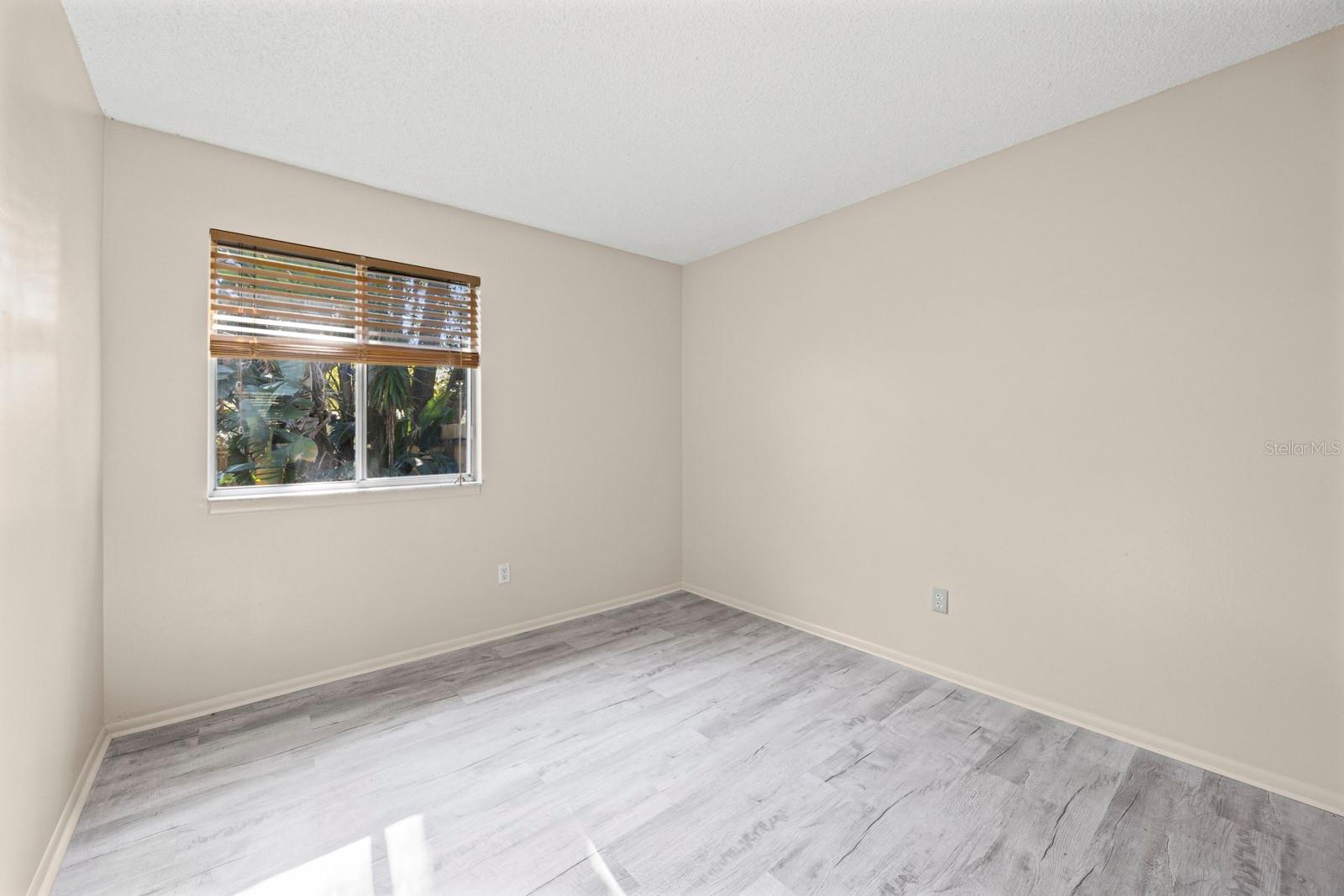 FRST OAKS - Residential