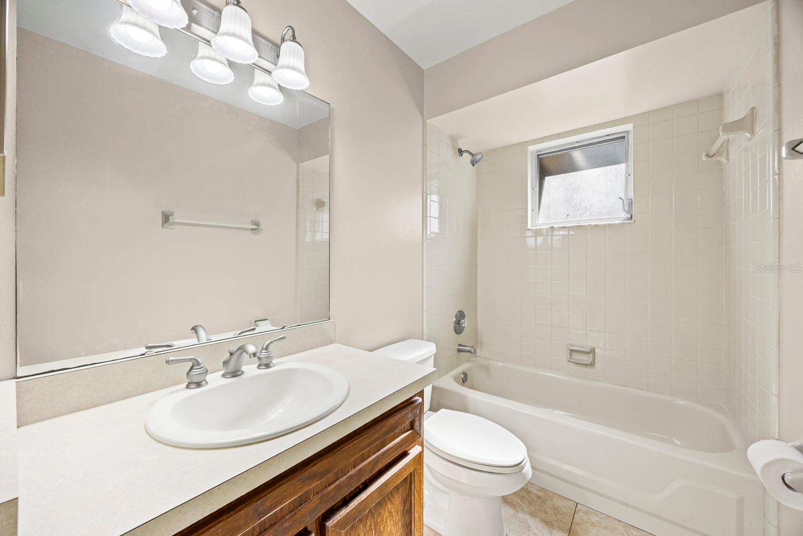 FRST OAKS - Residential