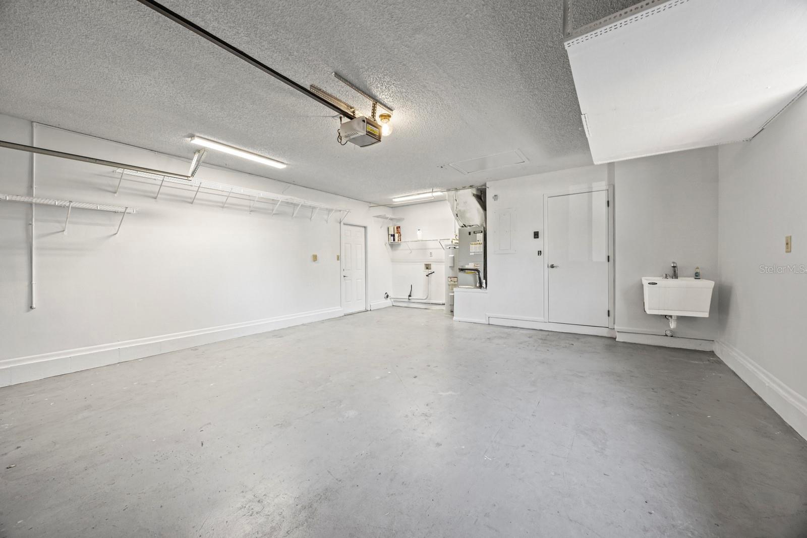 FRST OAKS - Residential