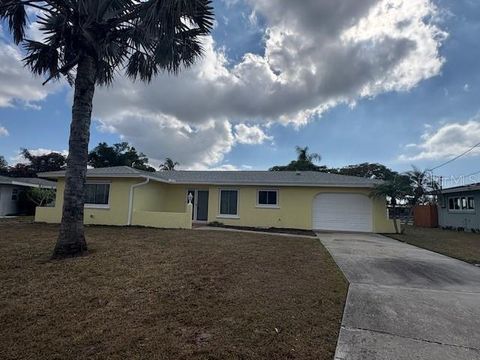 600 S NEPONSIT DRIVE VENICE FL 34293