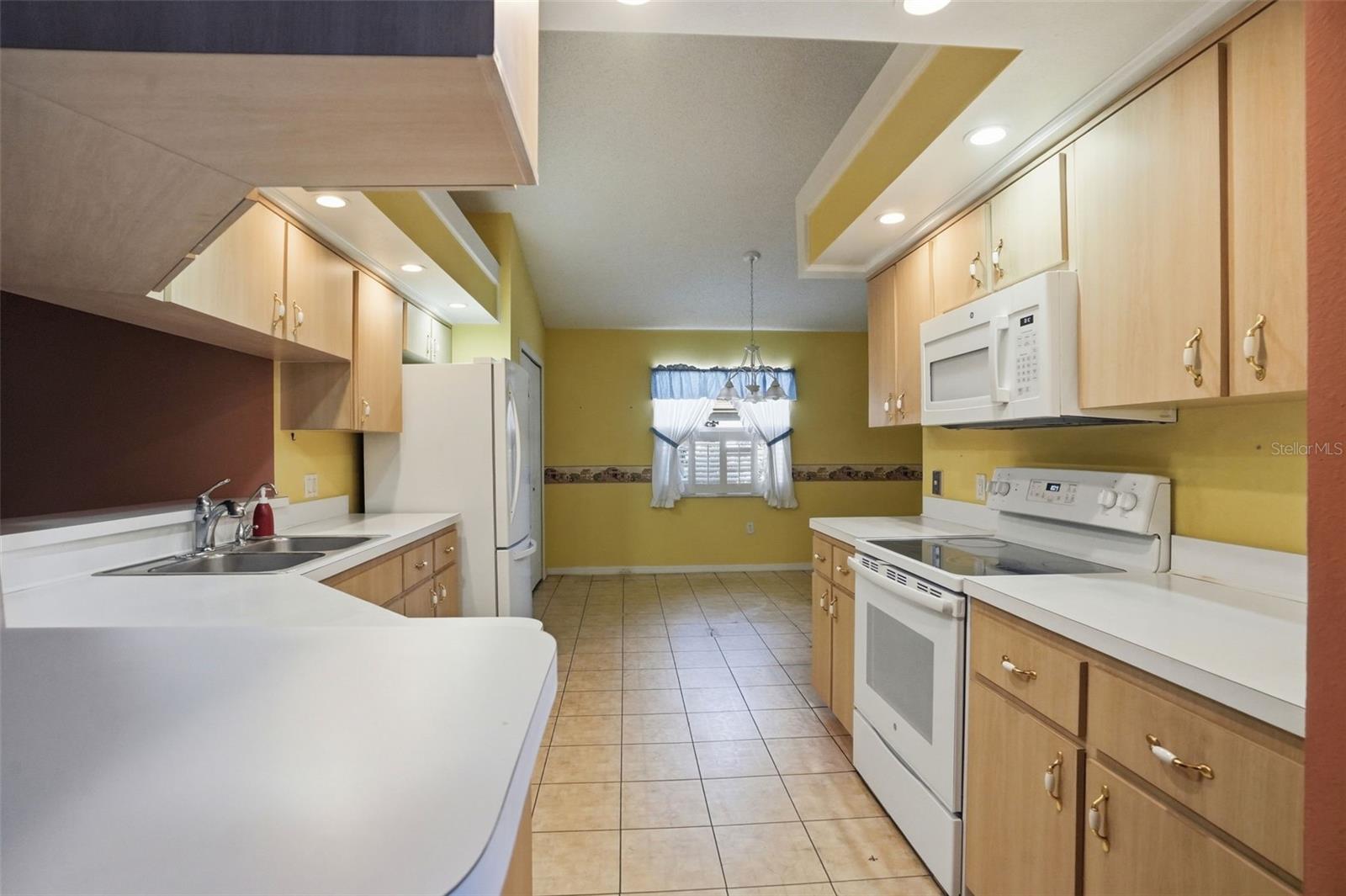 WELLINGTON AT SEVEN HILLS PH 2 - Residential