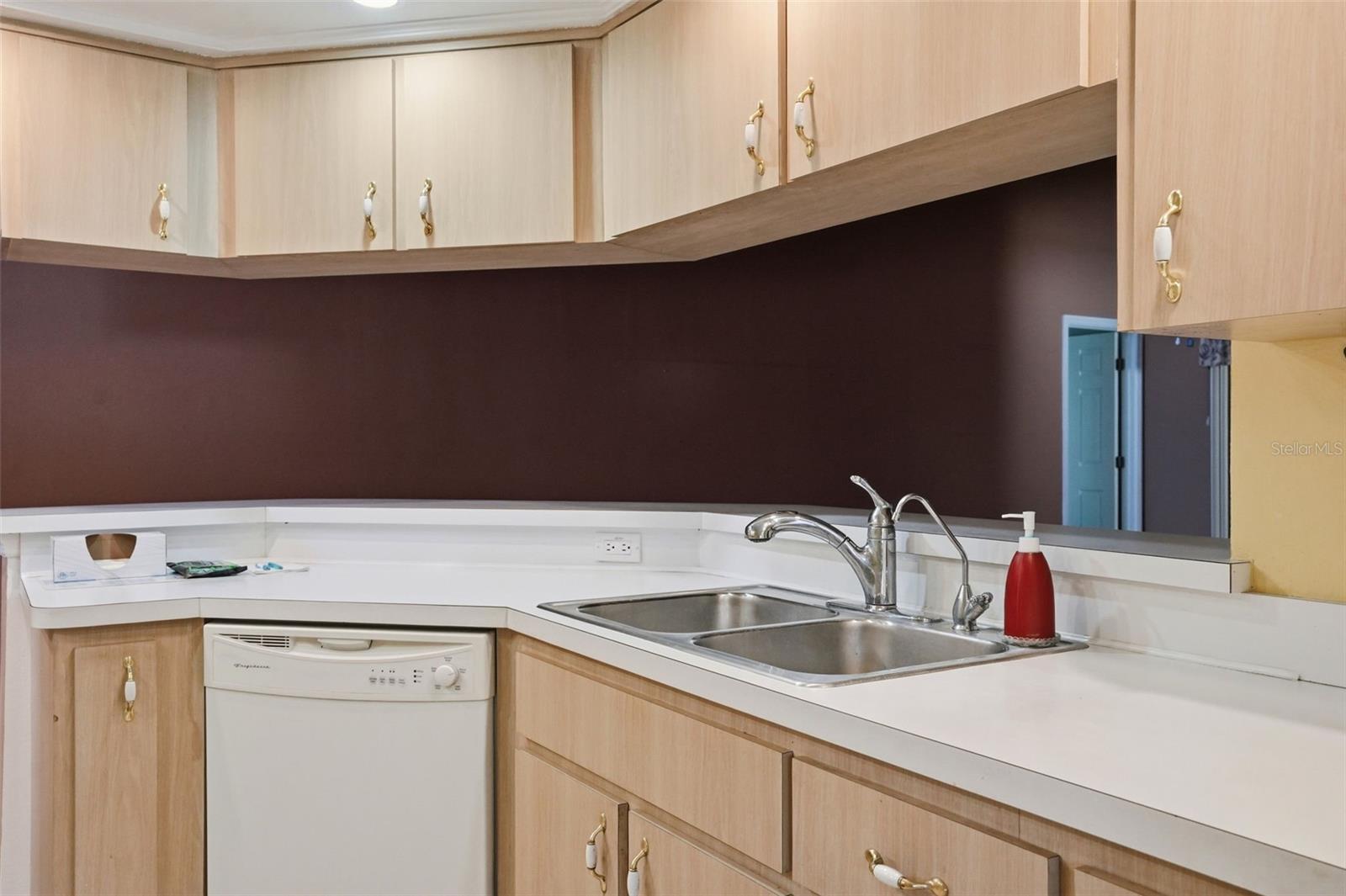 WELLINGTON AT SEVEN HILLS PH 2 - Residential