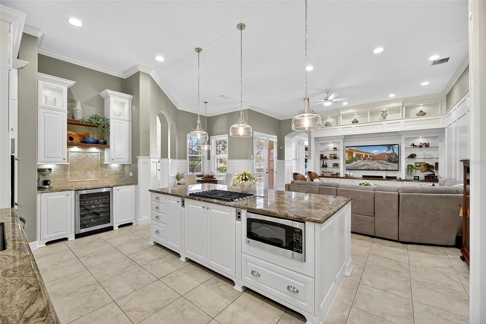 MIRABAY PH 1B-1/2A-1/3B-1 - Residential