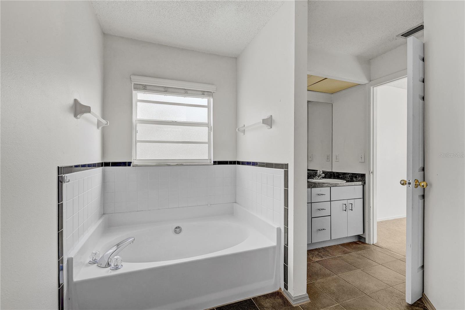 FLORIDA GARDEN LANDS REV M - Residential