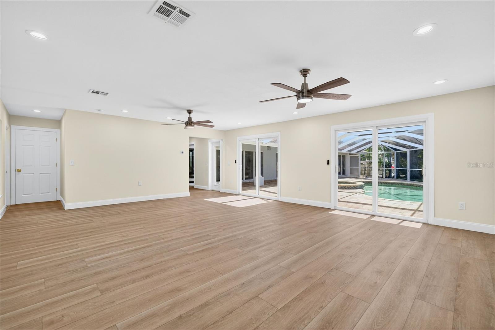 SIESTAS BAYSIDE - Residential