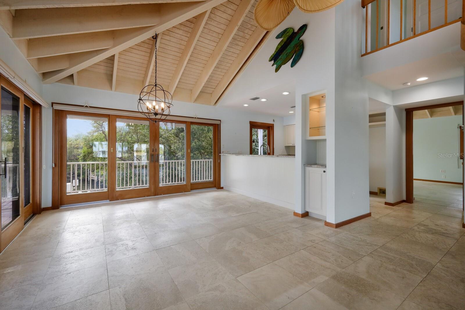 LUANA ISLES 1ST ADD - Residential
