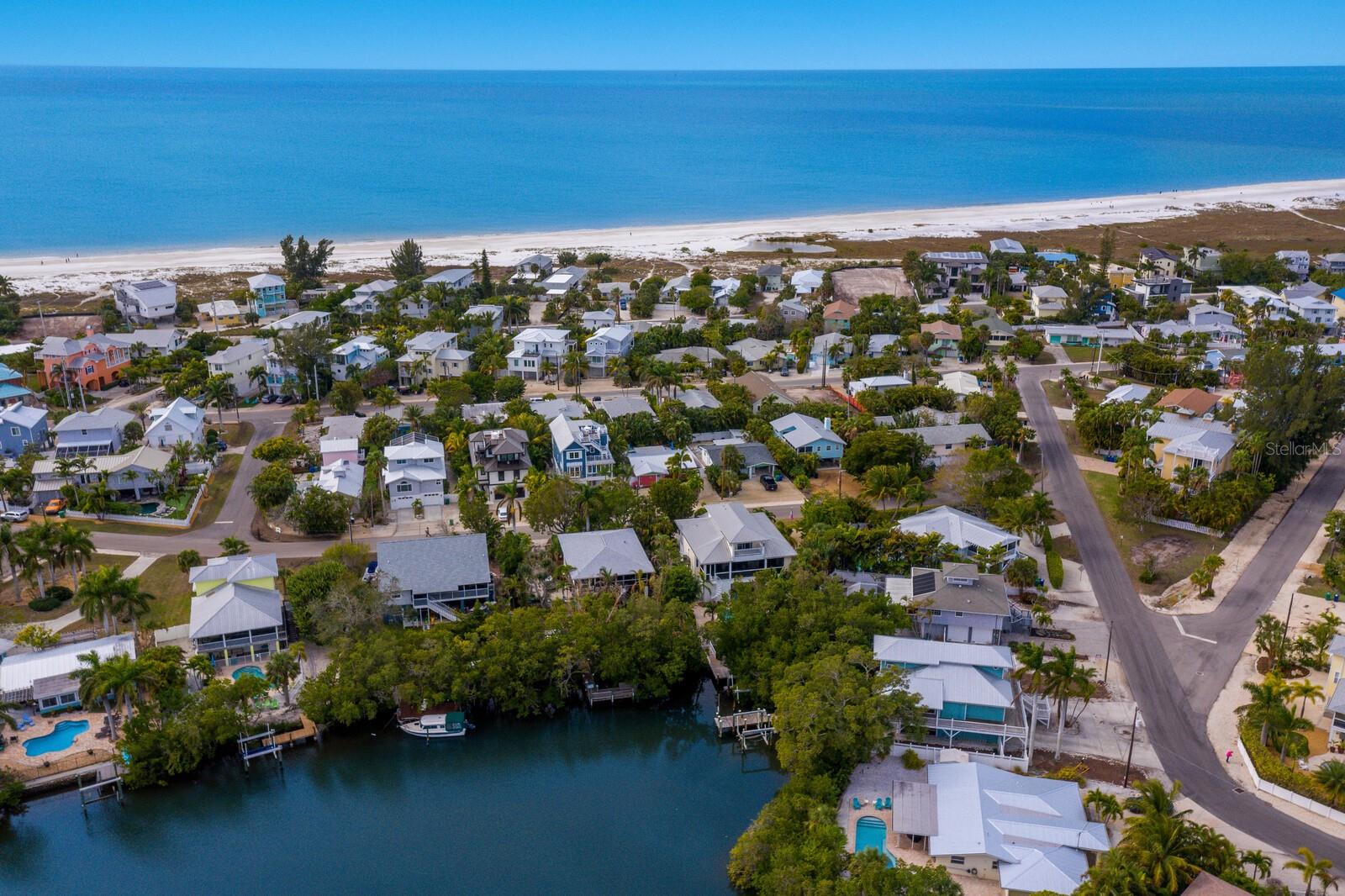LUANA ISLES 1ST ADD - Residential
