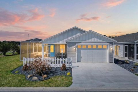 Photo of 1609 Smart Pl, The Villages, FL 34762 (MLS # G5109248)