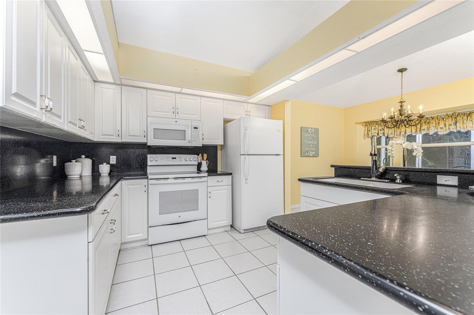 ROTONDA WEST / ROTONDA LAKES - Residential