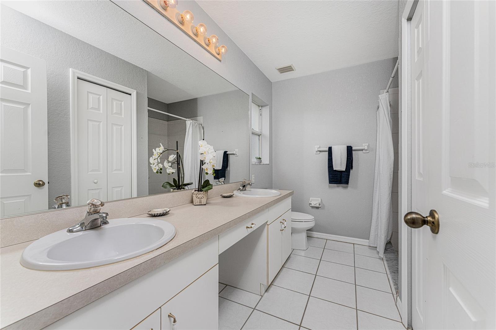 ROTONDA WEST / ROTONDA LAKES - Residential