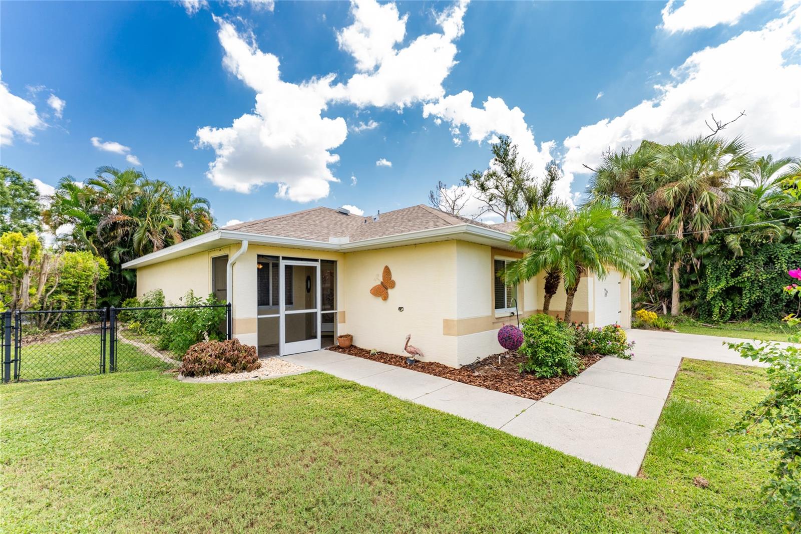 ROTONDA WEST / ROTONDA LAKES - Residential