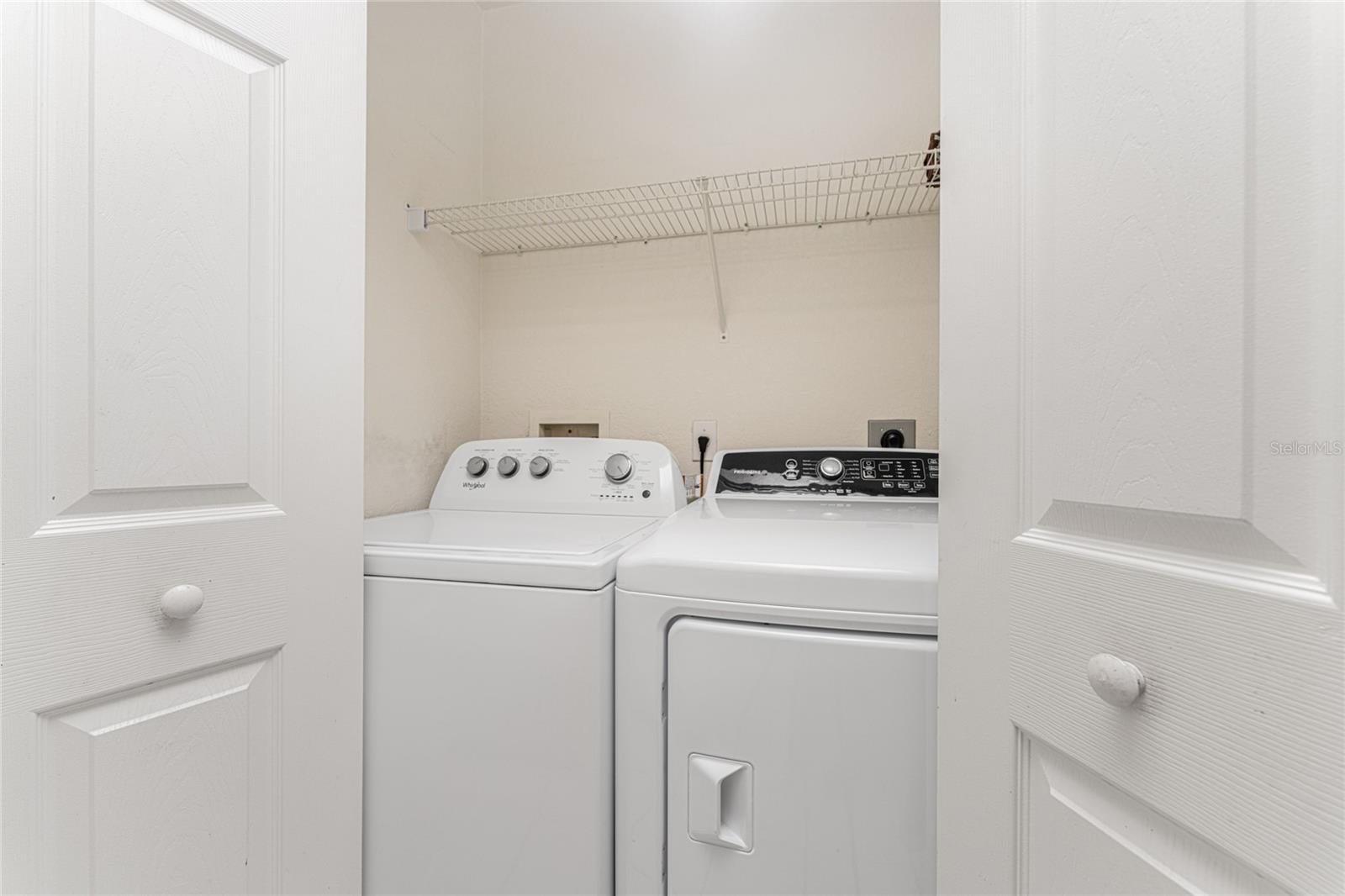 ROTONDA WEST / ROTONDA LAKES - Residential