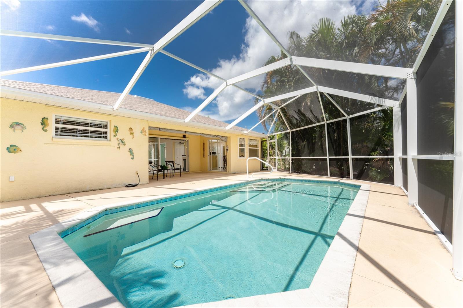 ROTONDA WEST / ROTONDA LAKES - Residential