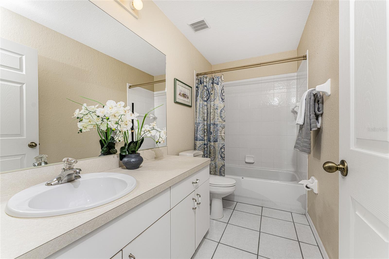 ROTONDA WEST / ROTONDA LAKES - Residential