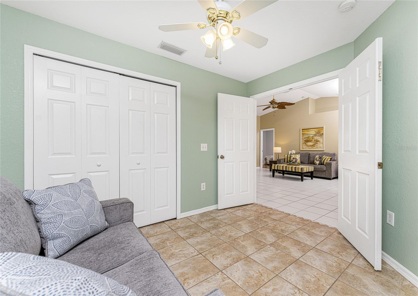 ROTONDA WEST / ROTONDA LAKES - Residential