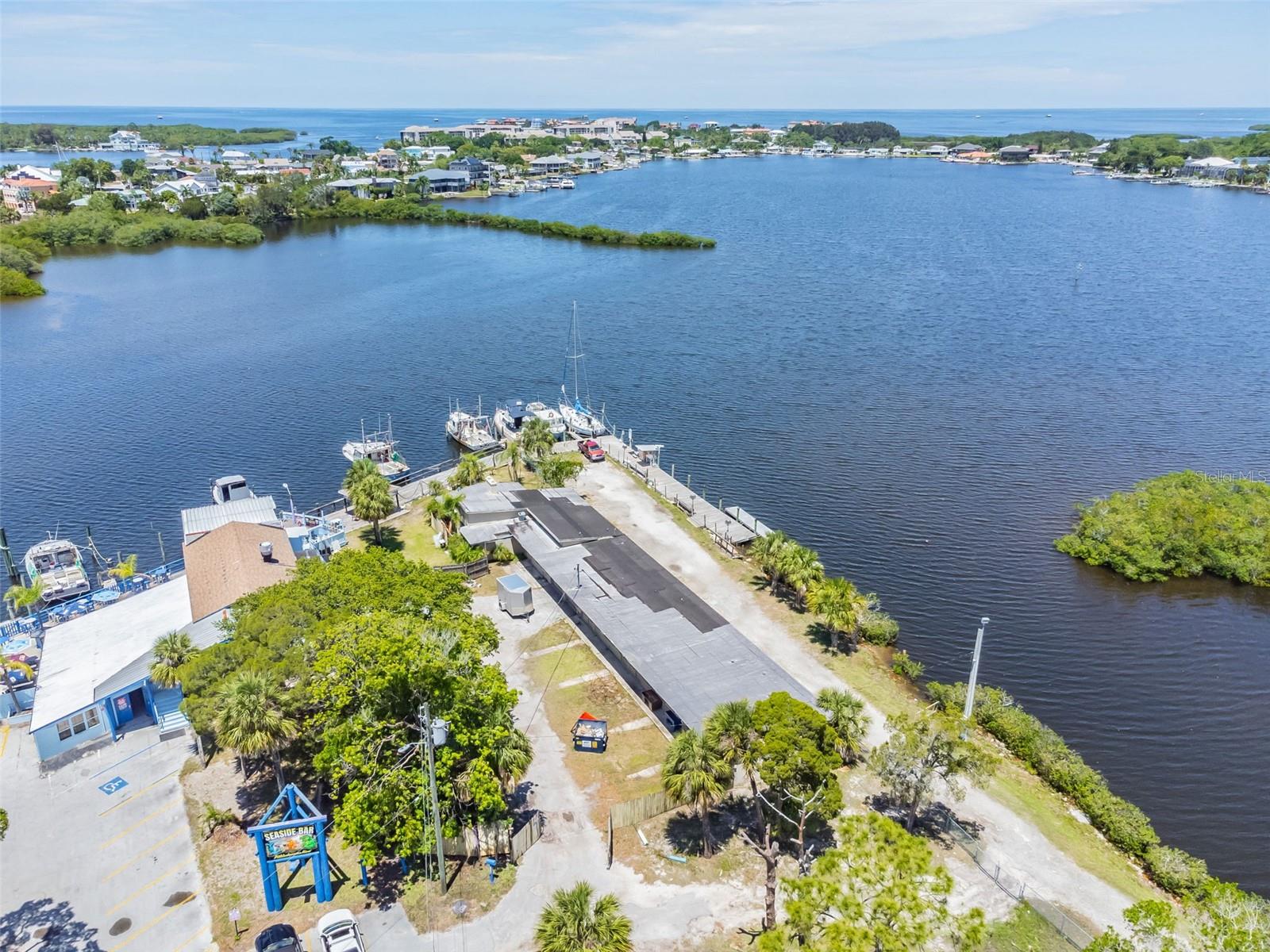 HARBOR VILLAS - Land