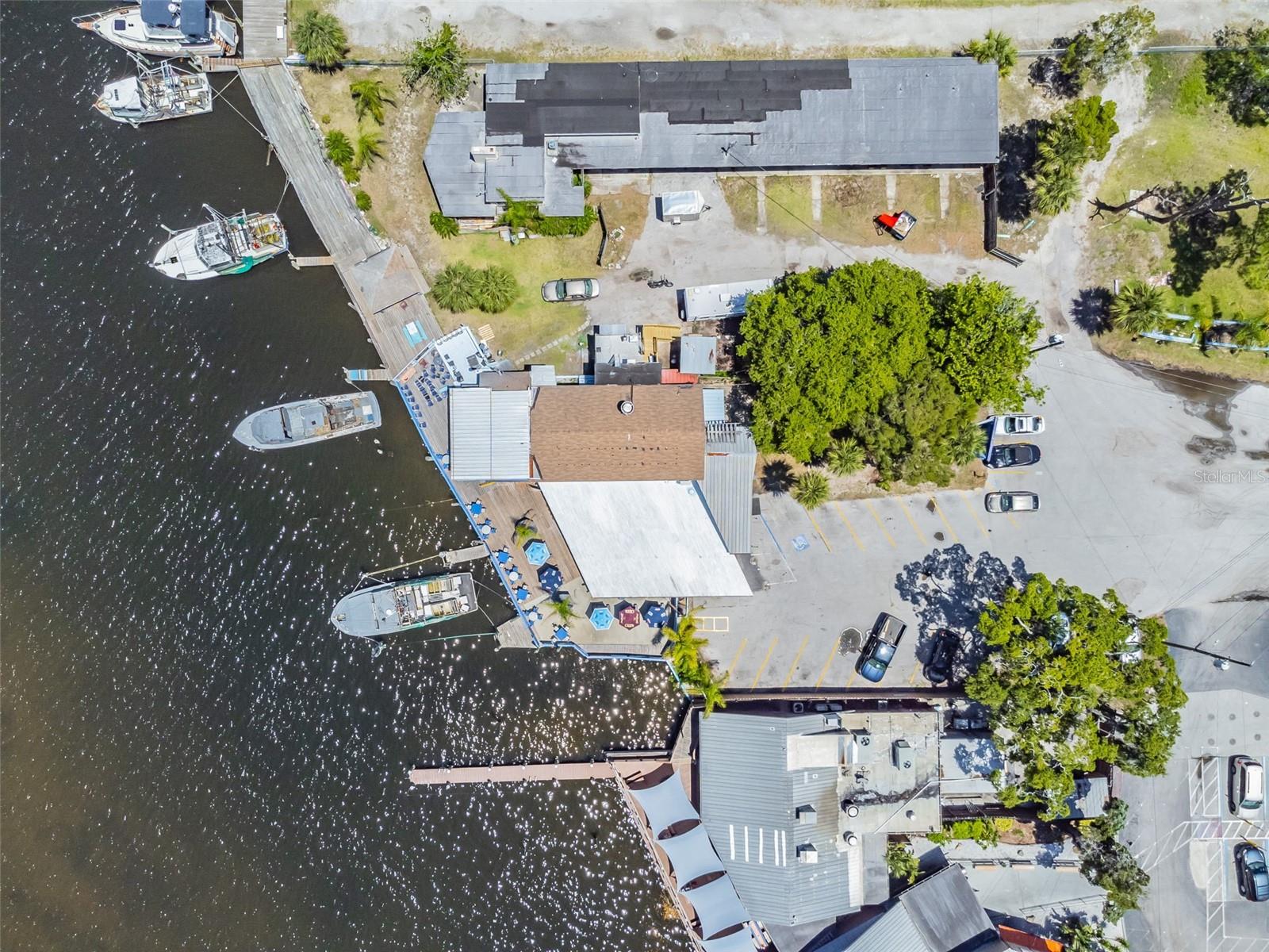 HARBOR VILLAS - Land