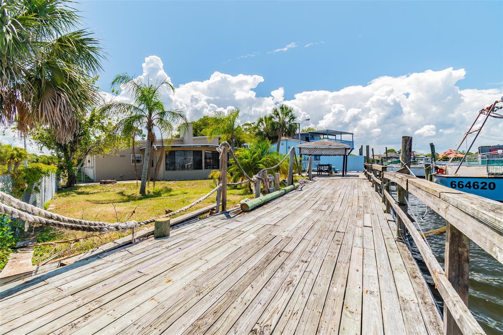 5325 TREADWAY DRIVE