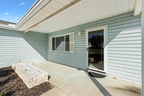 A home in SUMMERFIELD