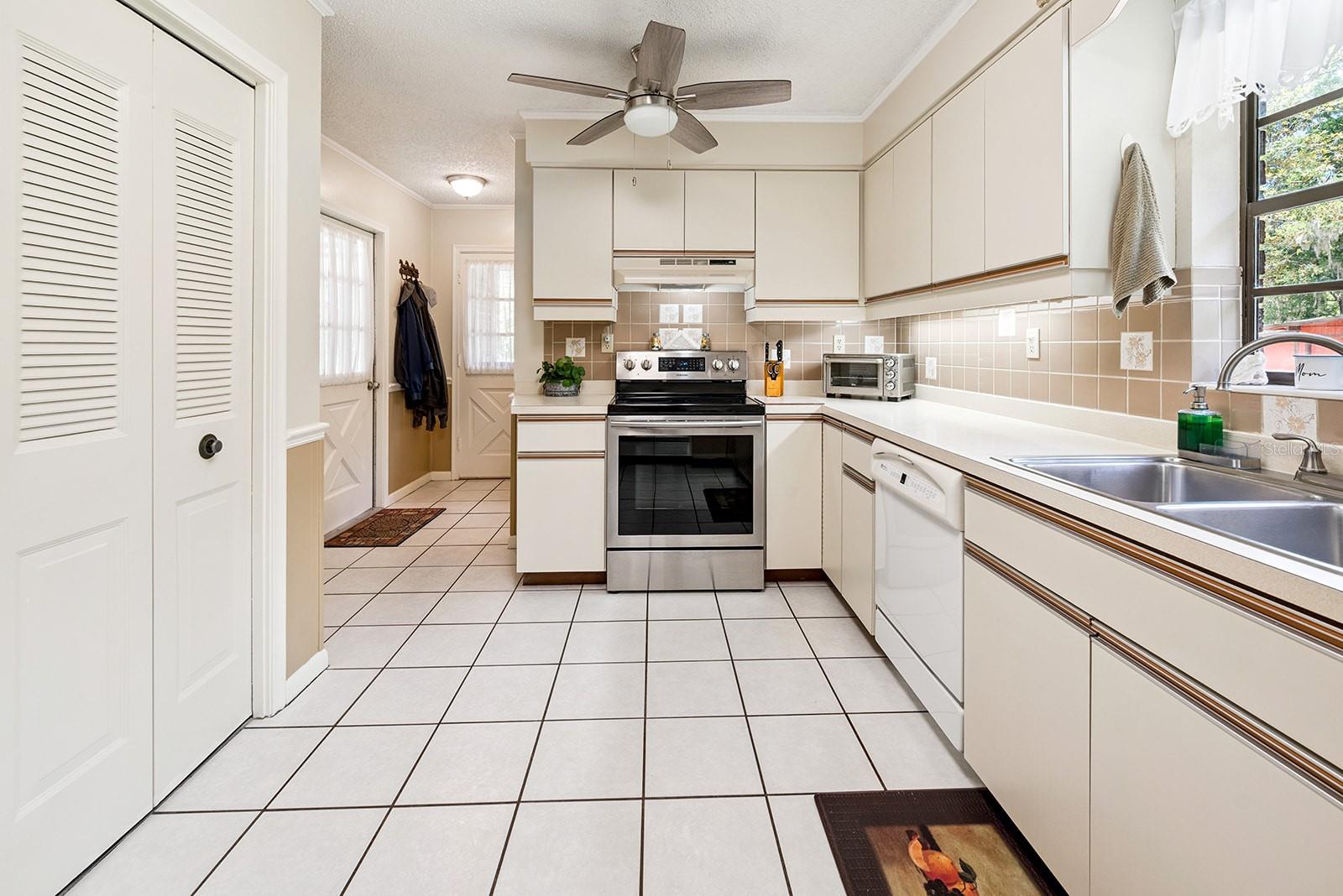 NOT IN SUBDIVISION - Residential