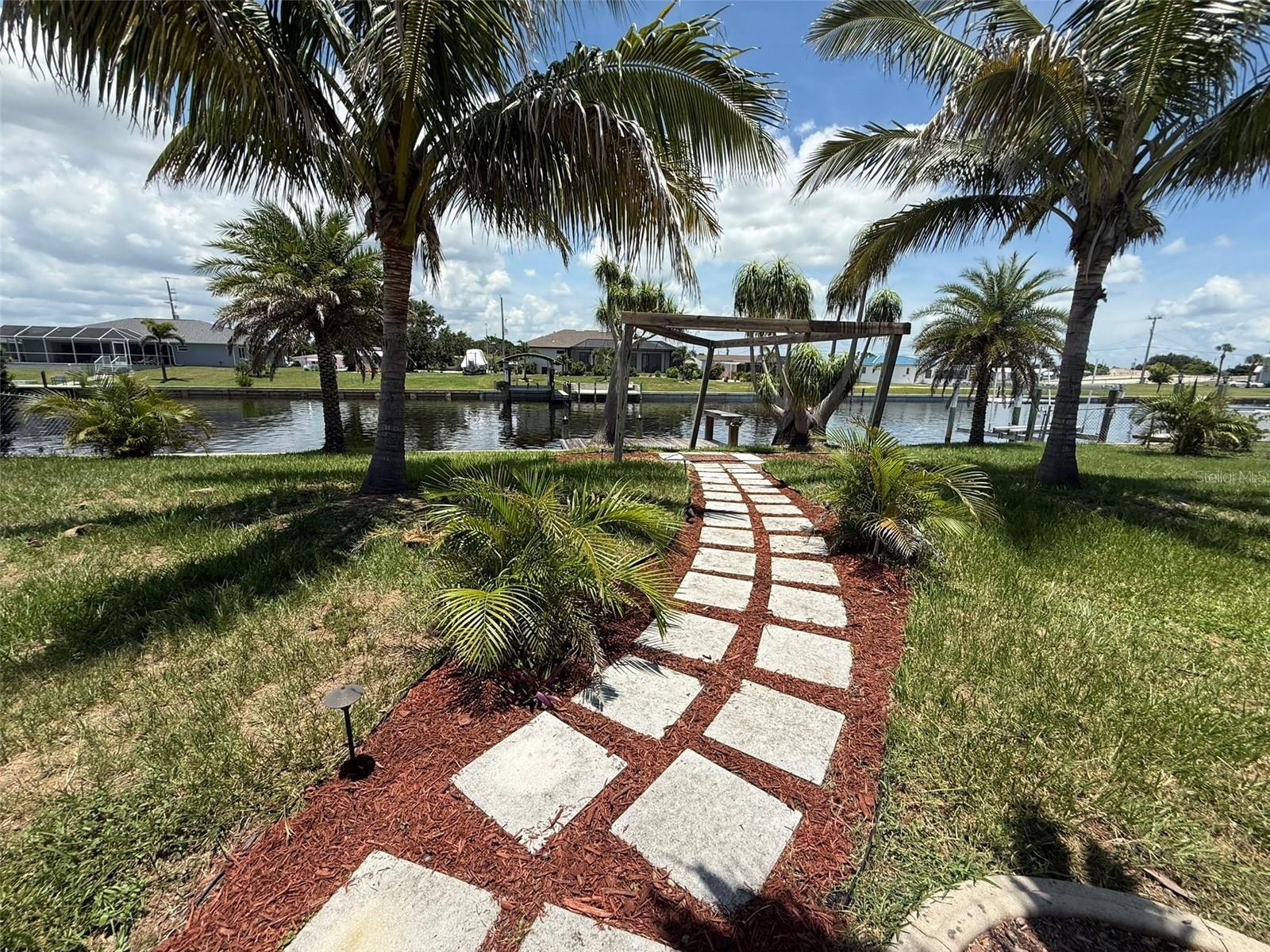 PORT CHARLOTTE SEC 039 - Residential Lease