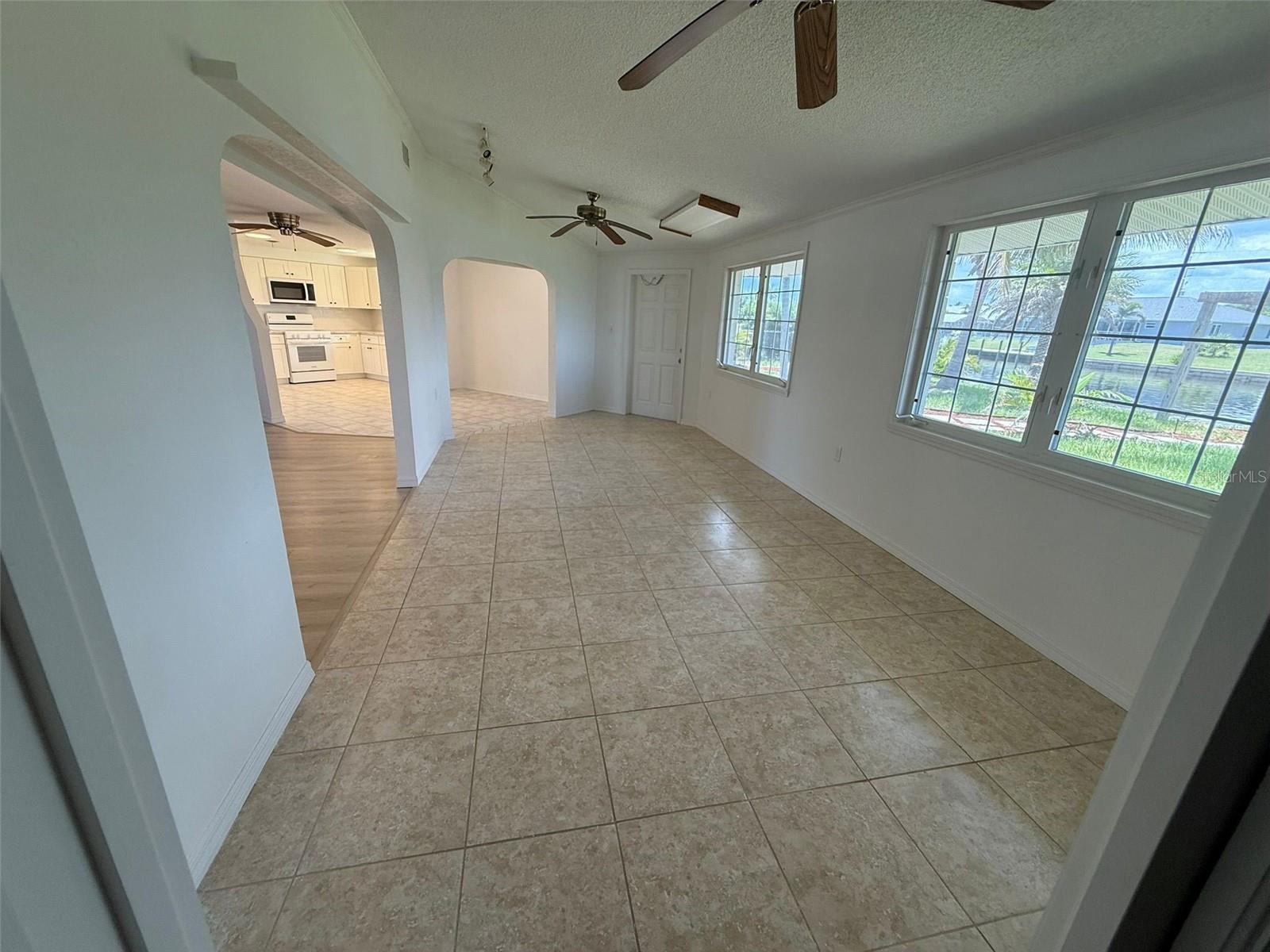 PORT CHARLOTTE SEC 039 - Residential Lease