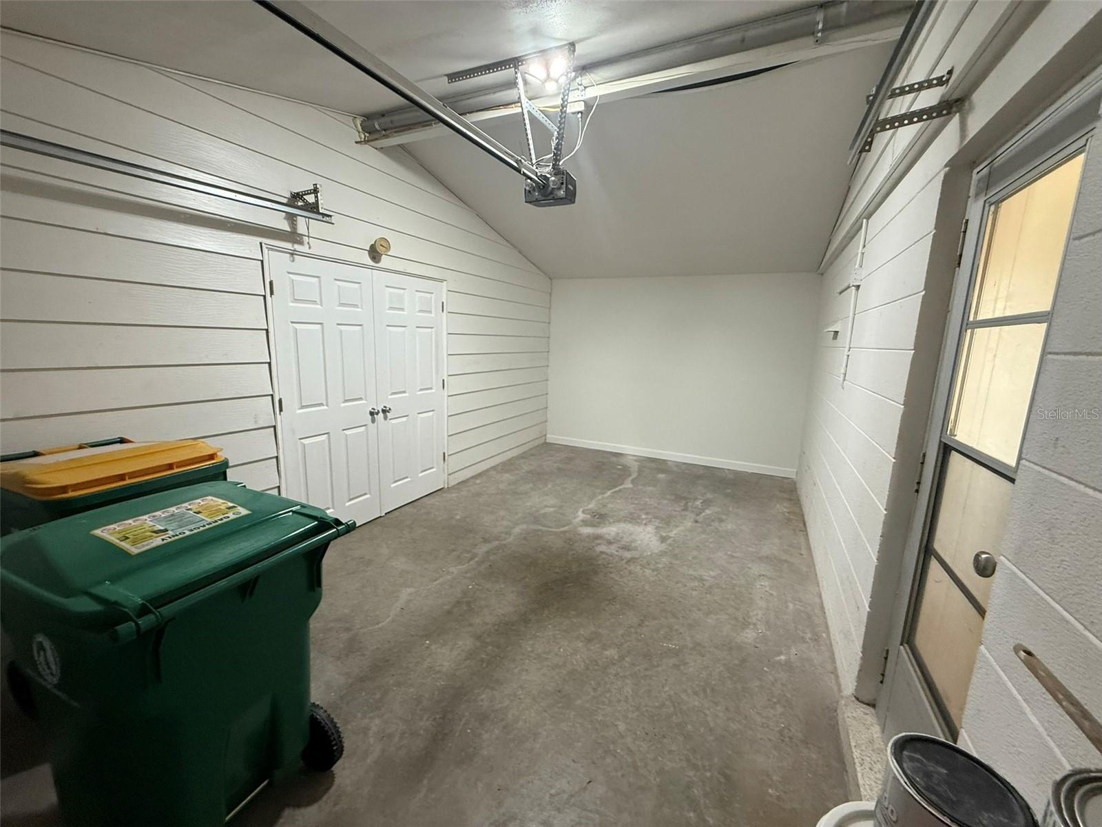 PORT CHARLOTTE SEC 039 - Residential Lease