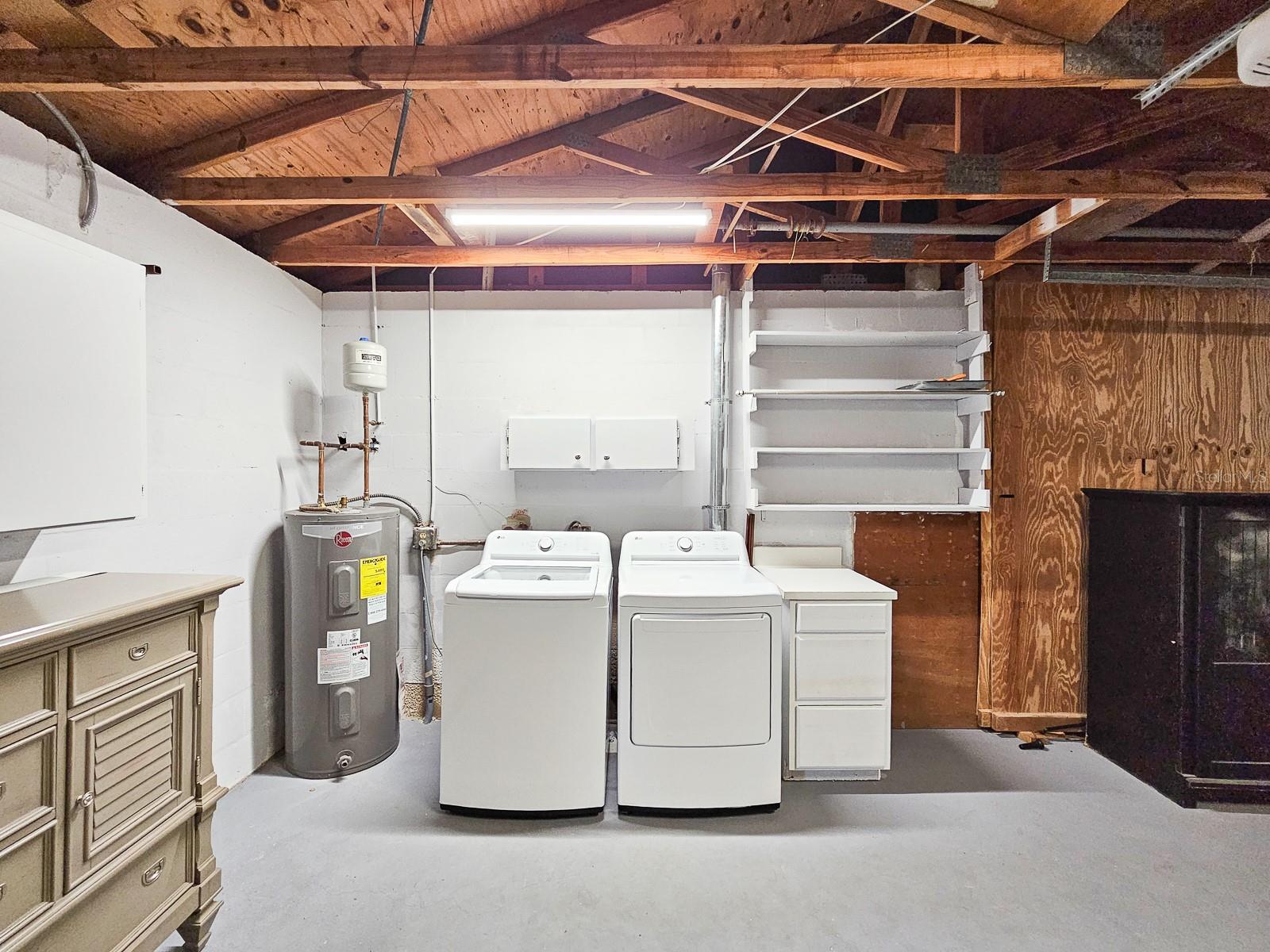 PEBBLE BEACH VILLAGE SUB - Residential