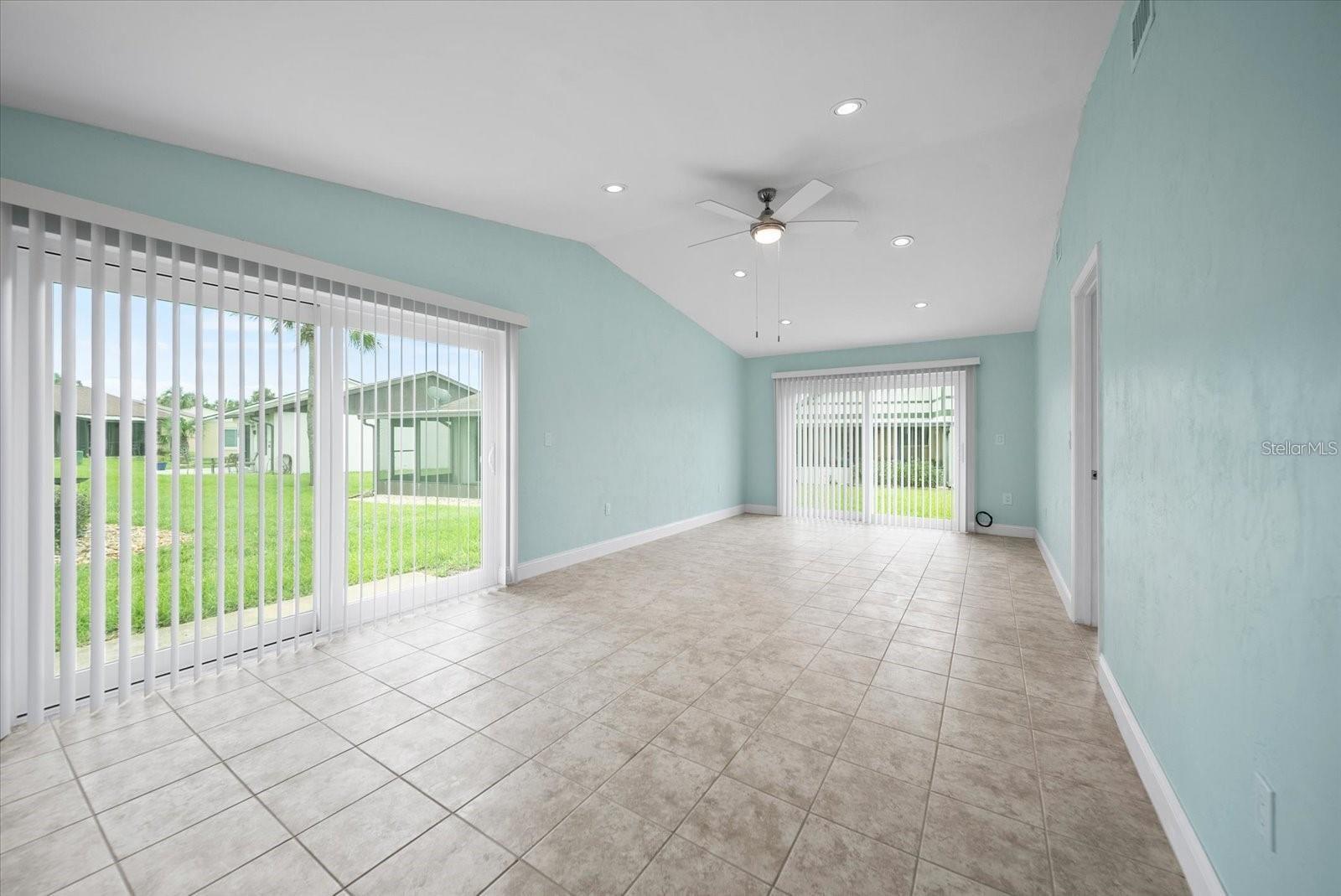 PEBBLE BEACH VILLAGE SUB - Residential