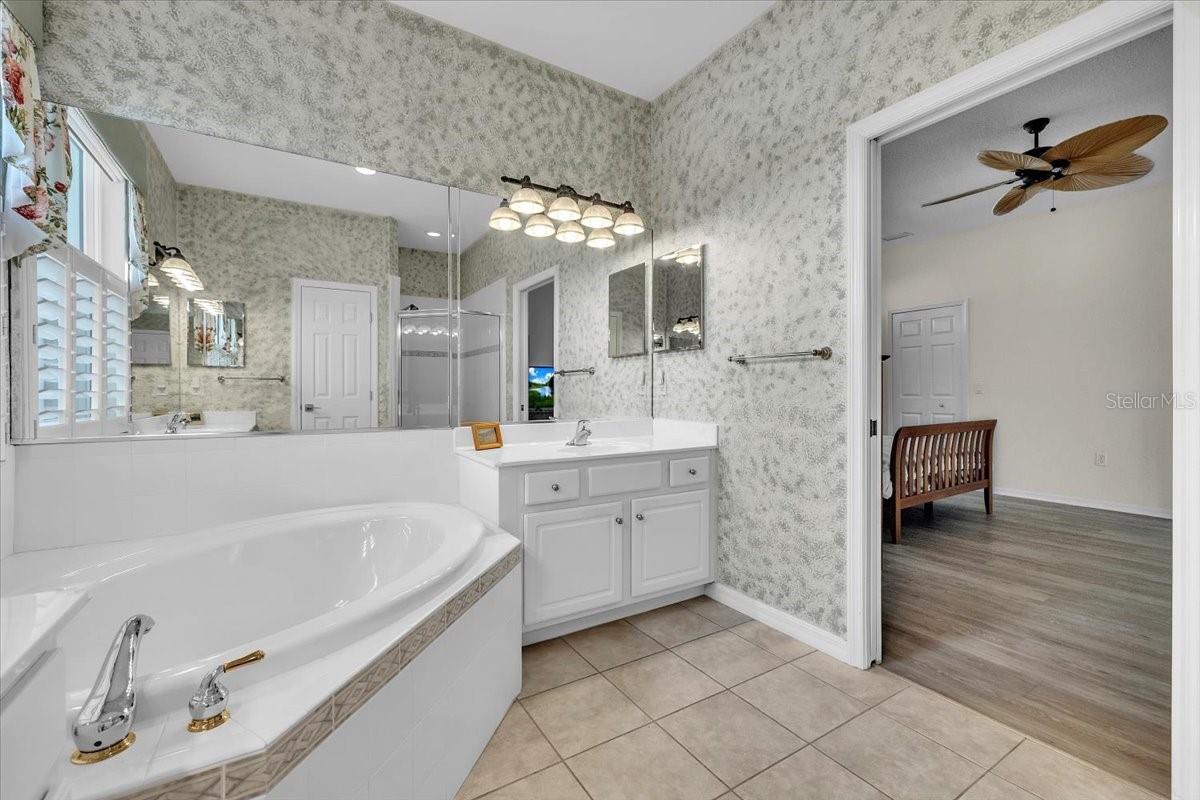 LAKEWOOD RANCH COUNTRY CLUB VILLAGE D 3B&4 - Residential