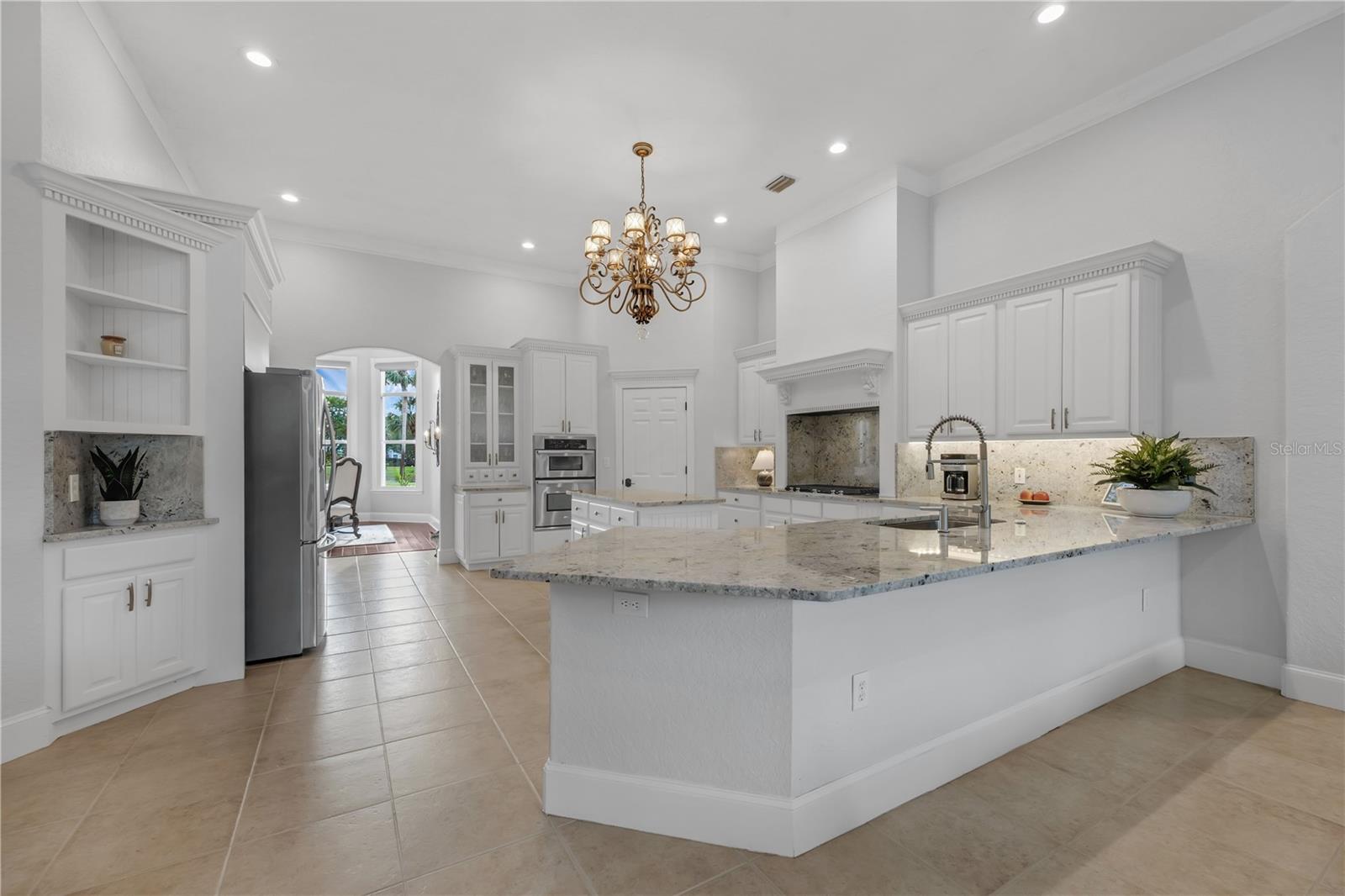 SUNSET BAY - Residential