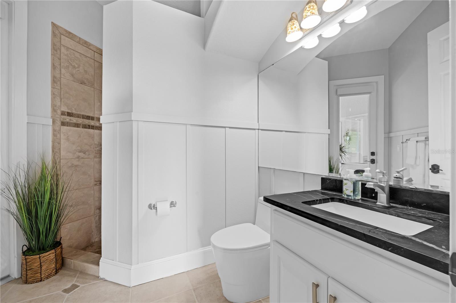 SUNSET BAY - Residential