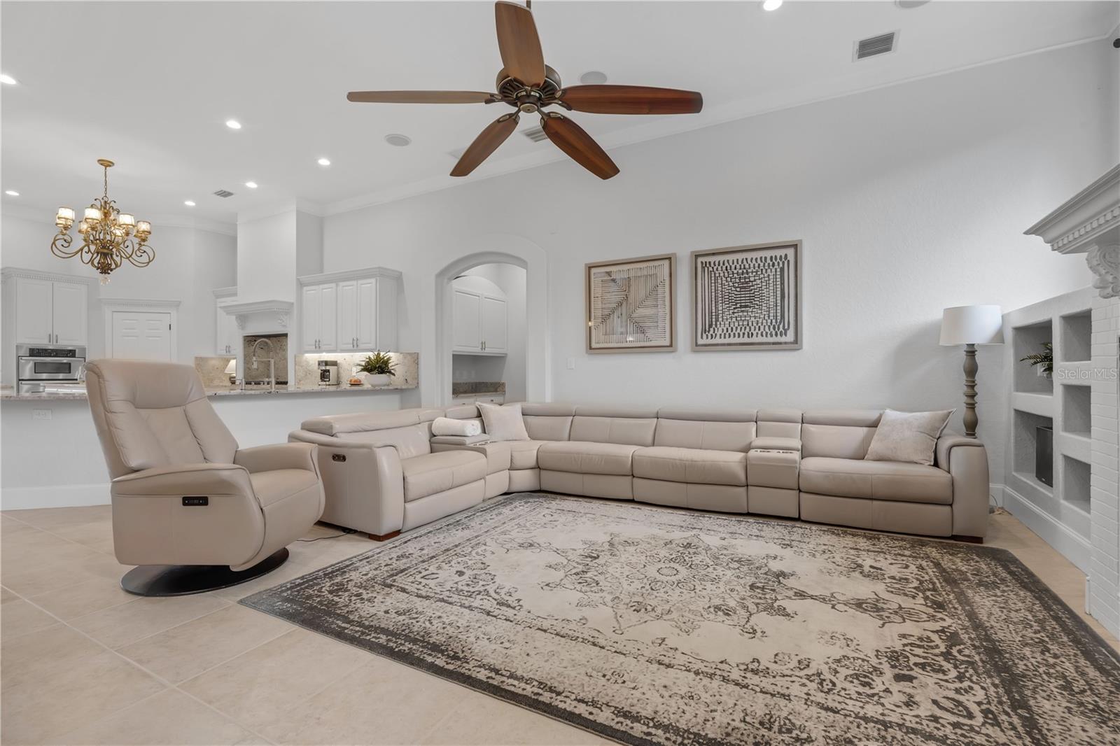 SUNSET BAY - Residential