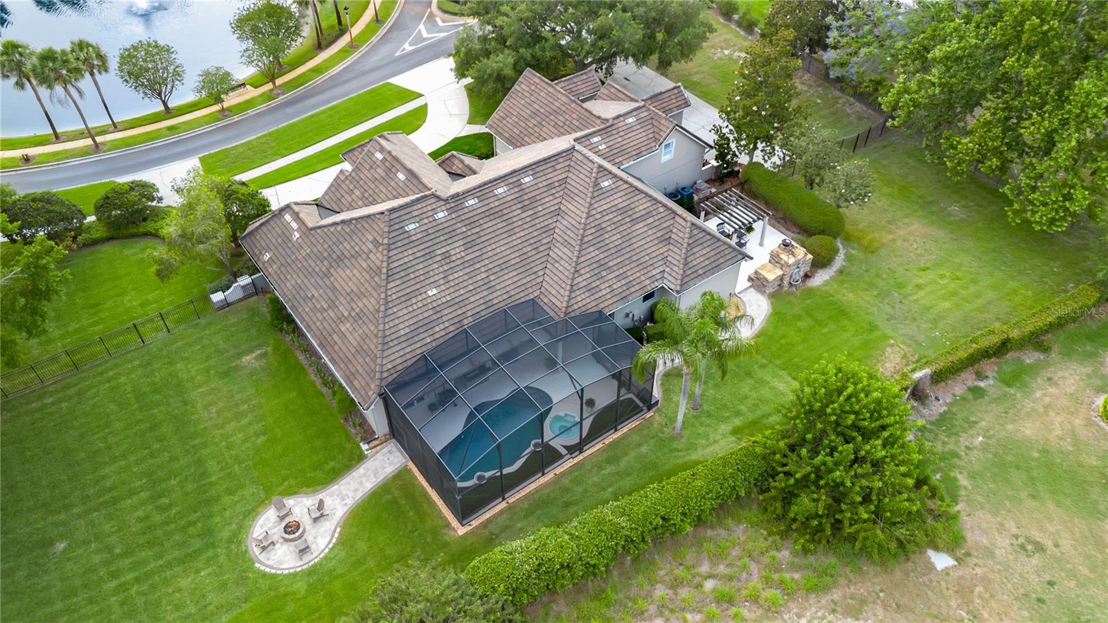 SUNSET BAY - Residential