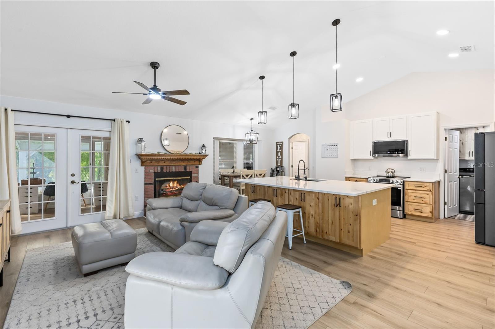 OSCEOLA BLUFF NORTH 5 ACRE DEV 45 PARCELS - Residential