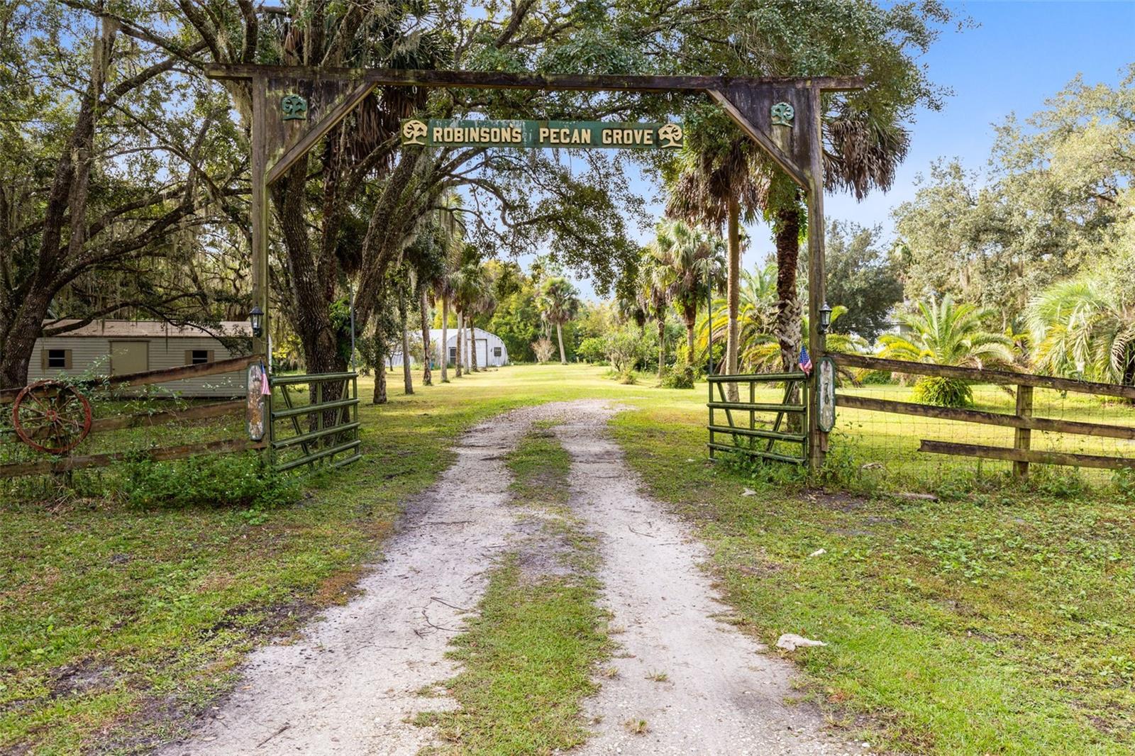 OSCEOLA BLUFF NORTH 5 ACRE DEV 45 PARCELS - Residential