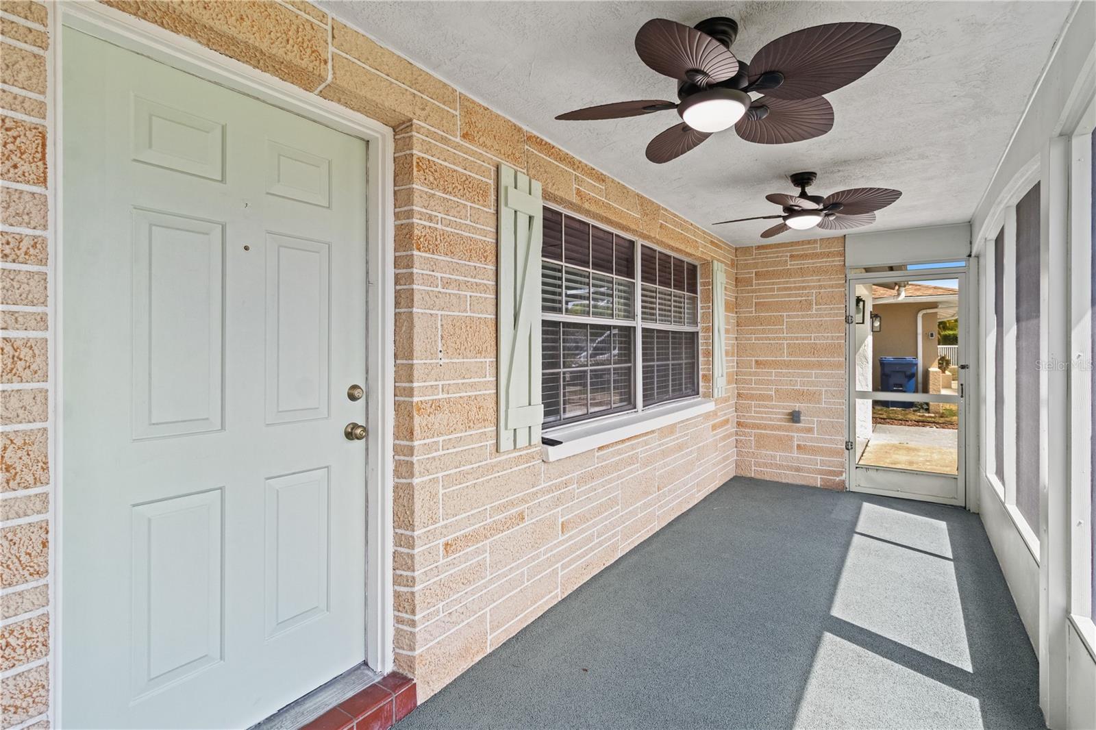 COLONIAL HILLS - Residential