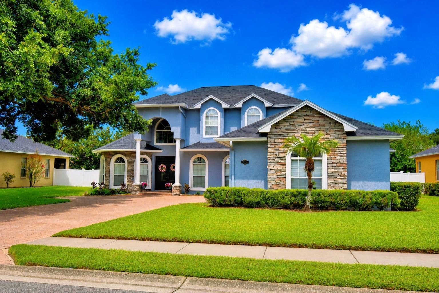 5516 BLACK HAWK LANE