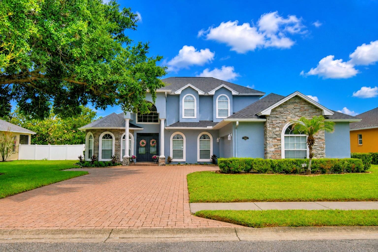 5516 BLACK HAWK LANE