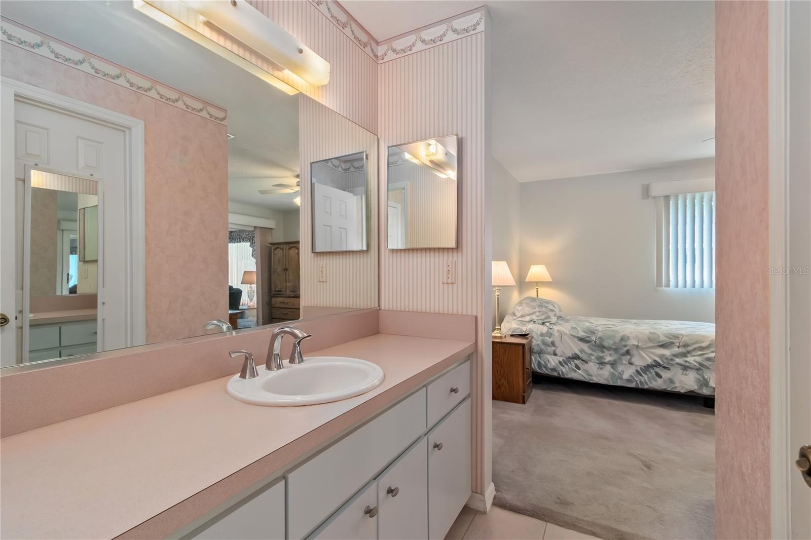 SPRUCE CRK SOUTH 08 - Residential