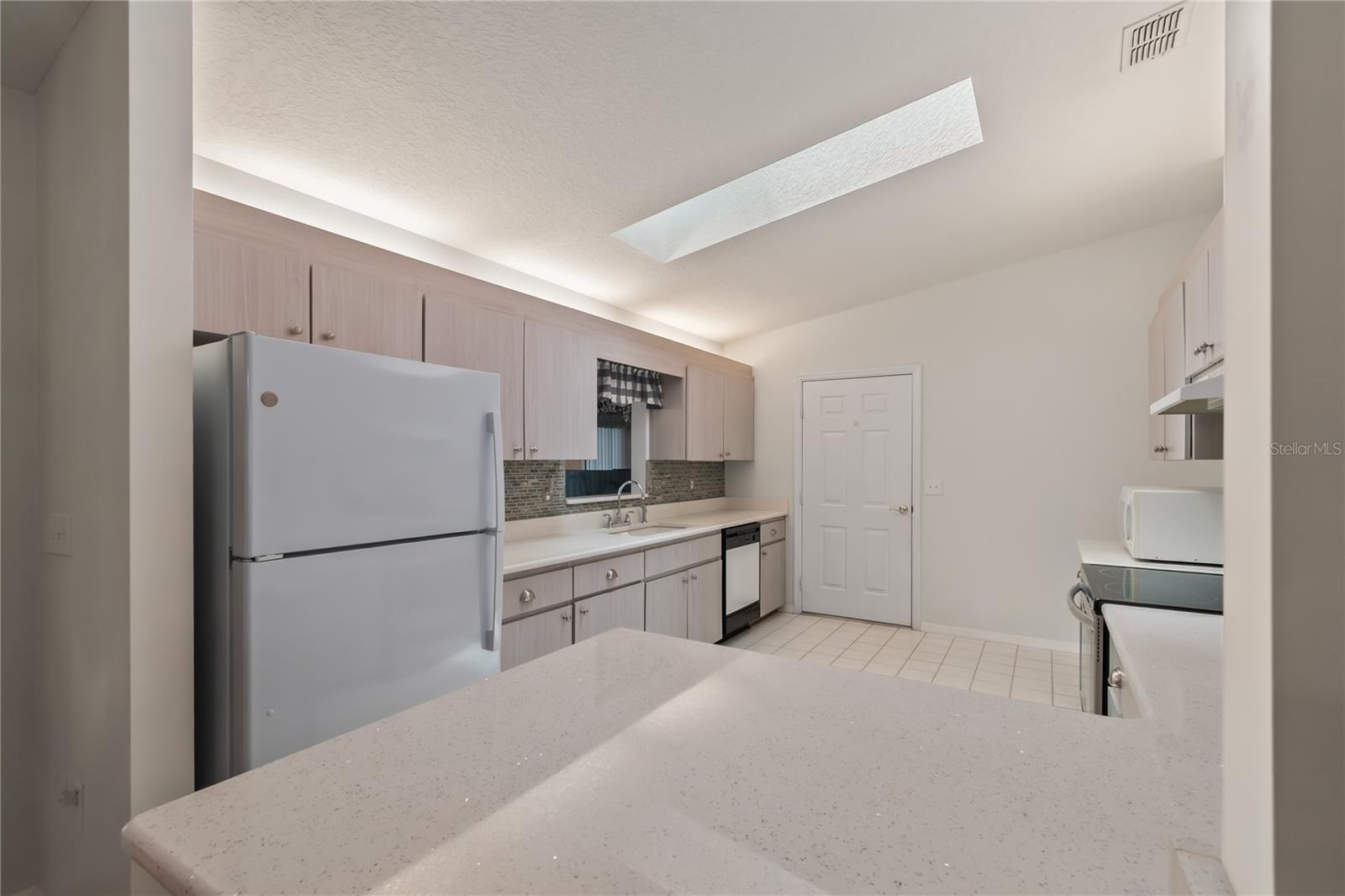 SPRUCE CRK SOUTH 08 - Residential