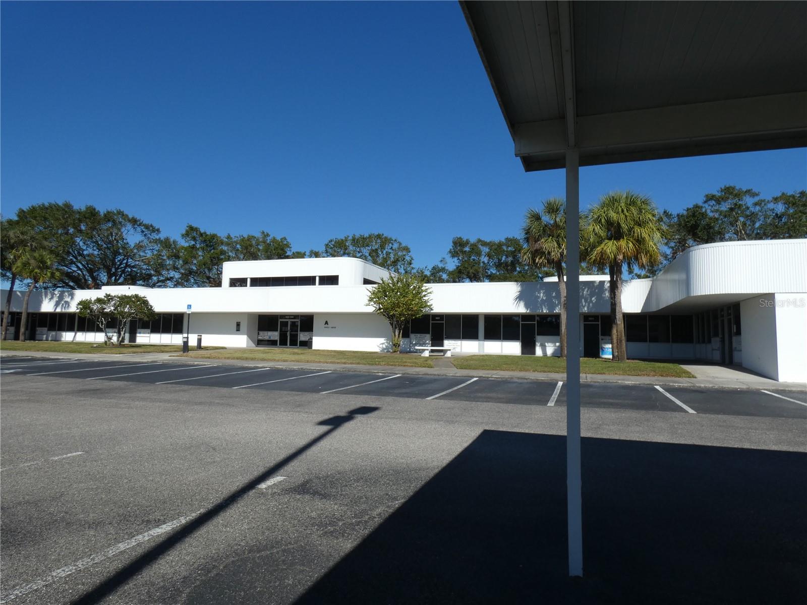 14037 N DALE MABRY HIGHWAY N19