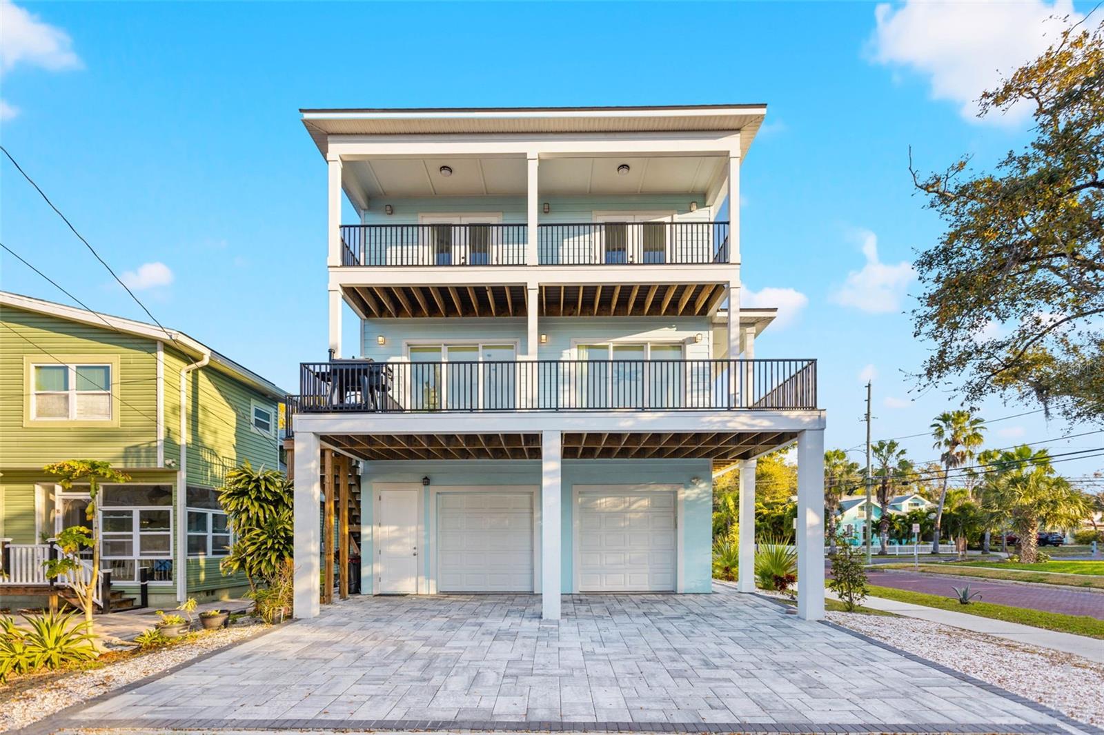 BOCA CEIGA PARK - Residential