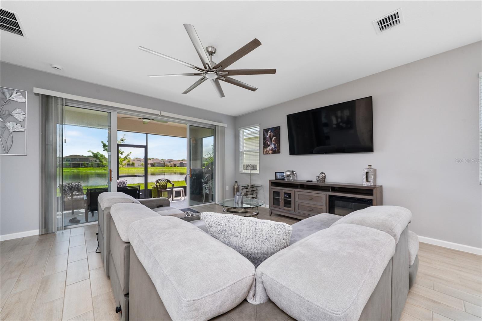 SEASONS AT BIG SKY PH 1 - Residential