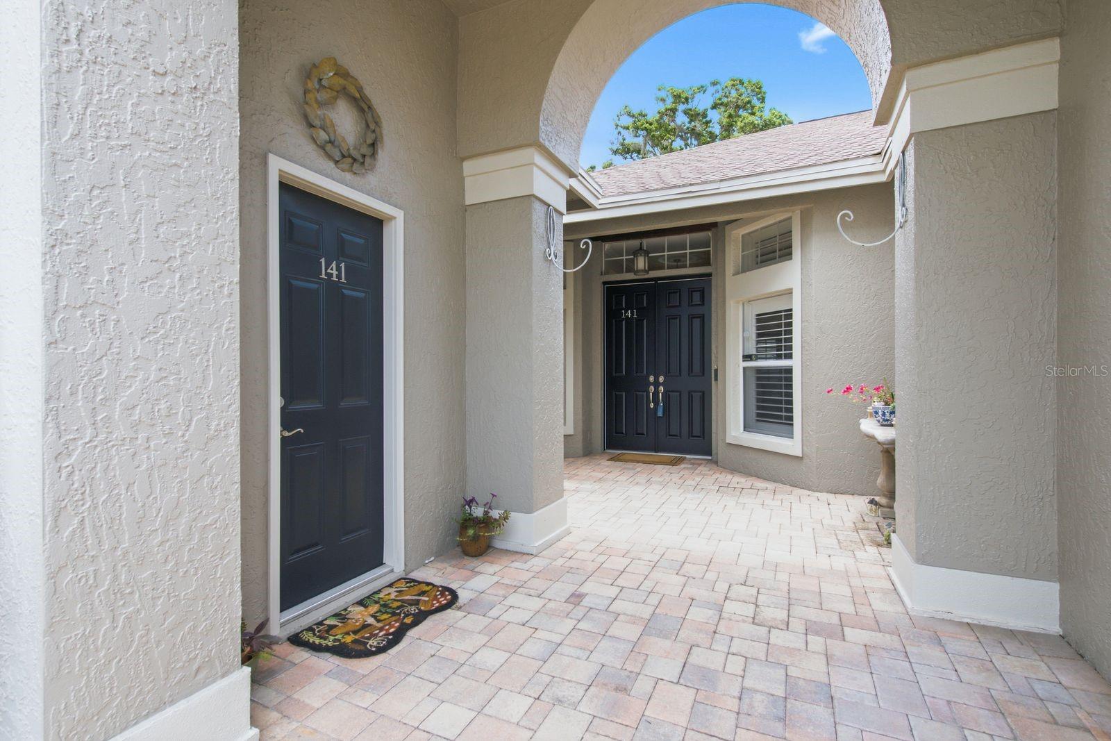 141 OLD OAK CIRCLE