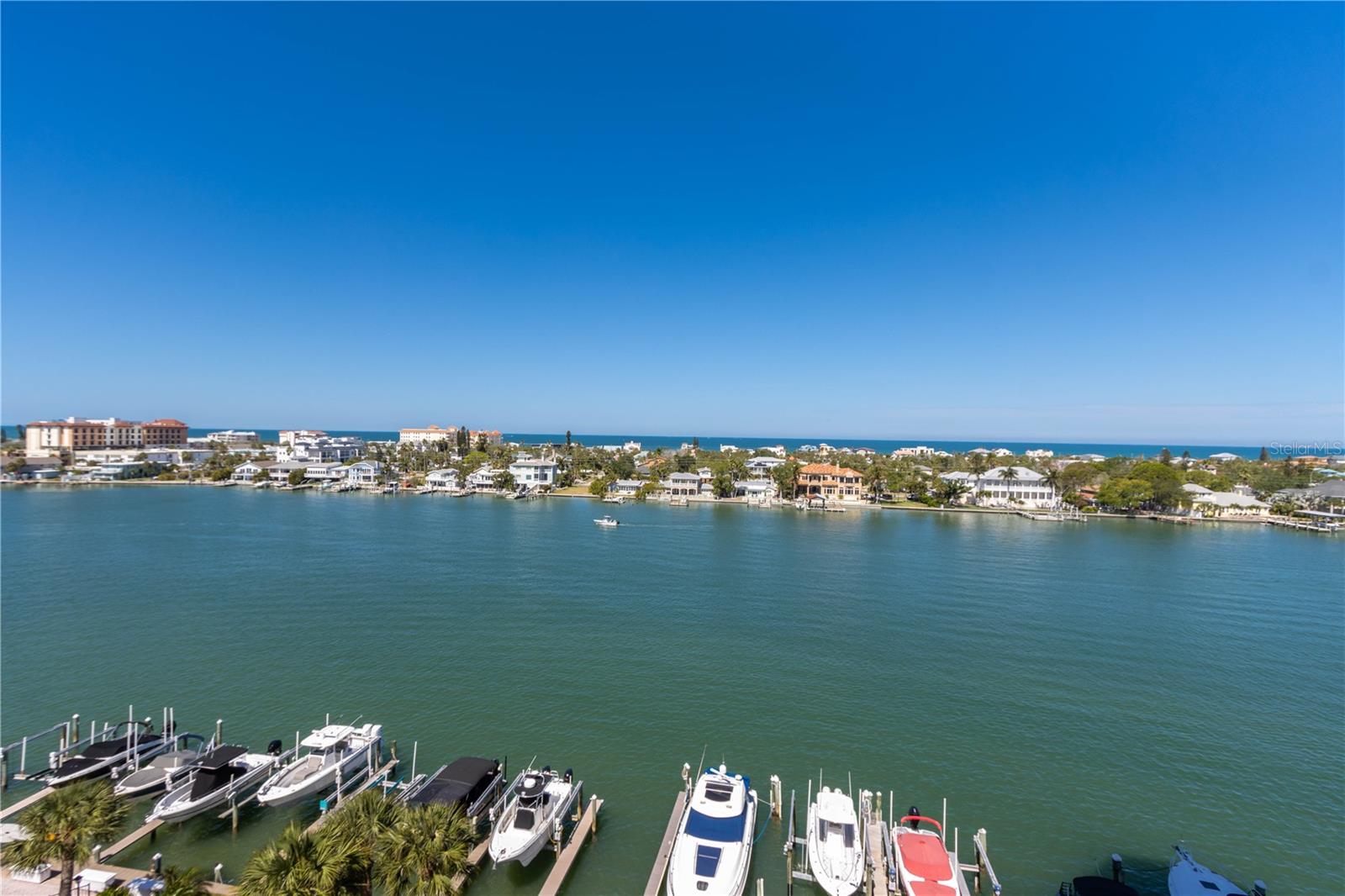 736 ISLAND WAY CONDO - Residential
