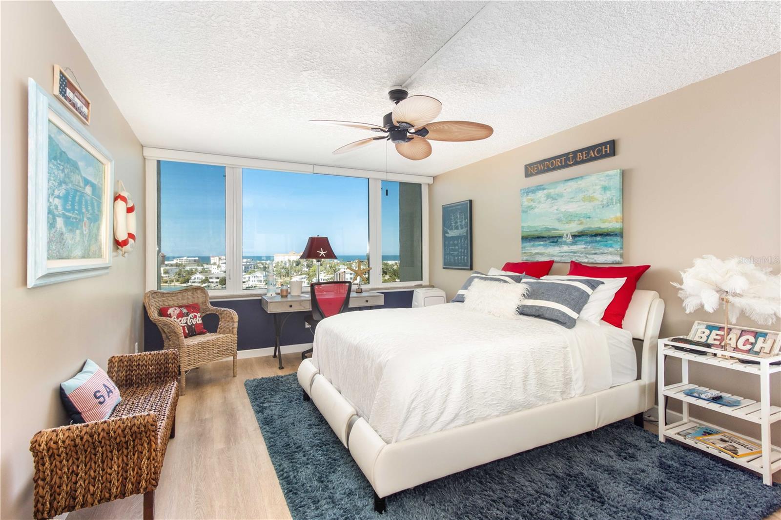 736 ISLAND WAY CONDO - Residential