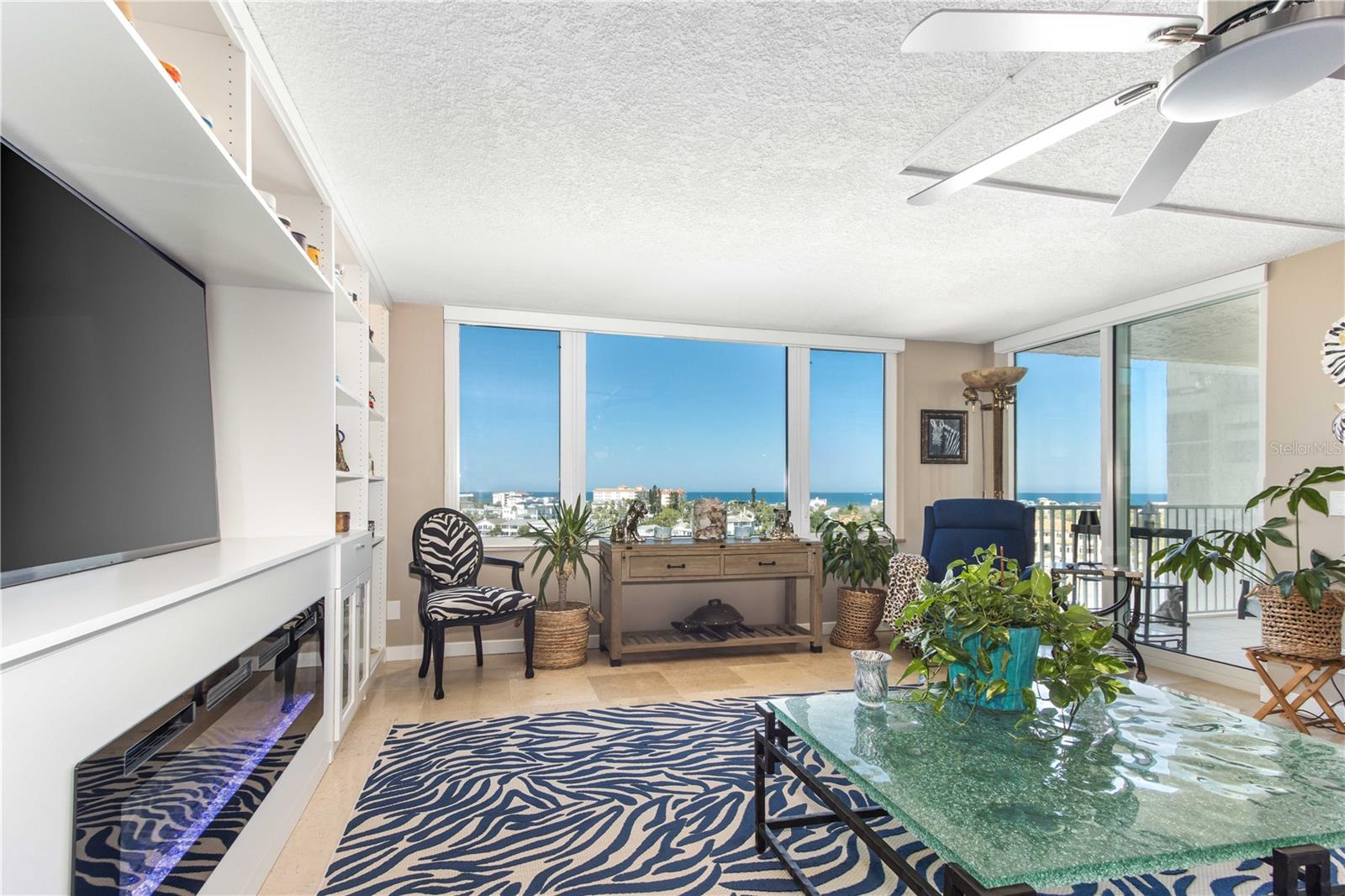 736 ISLAND WAY CONDO - Residential