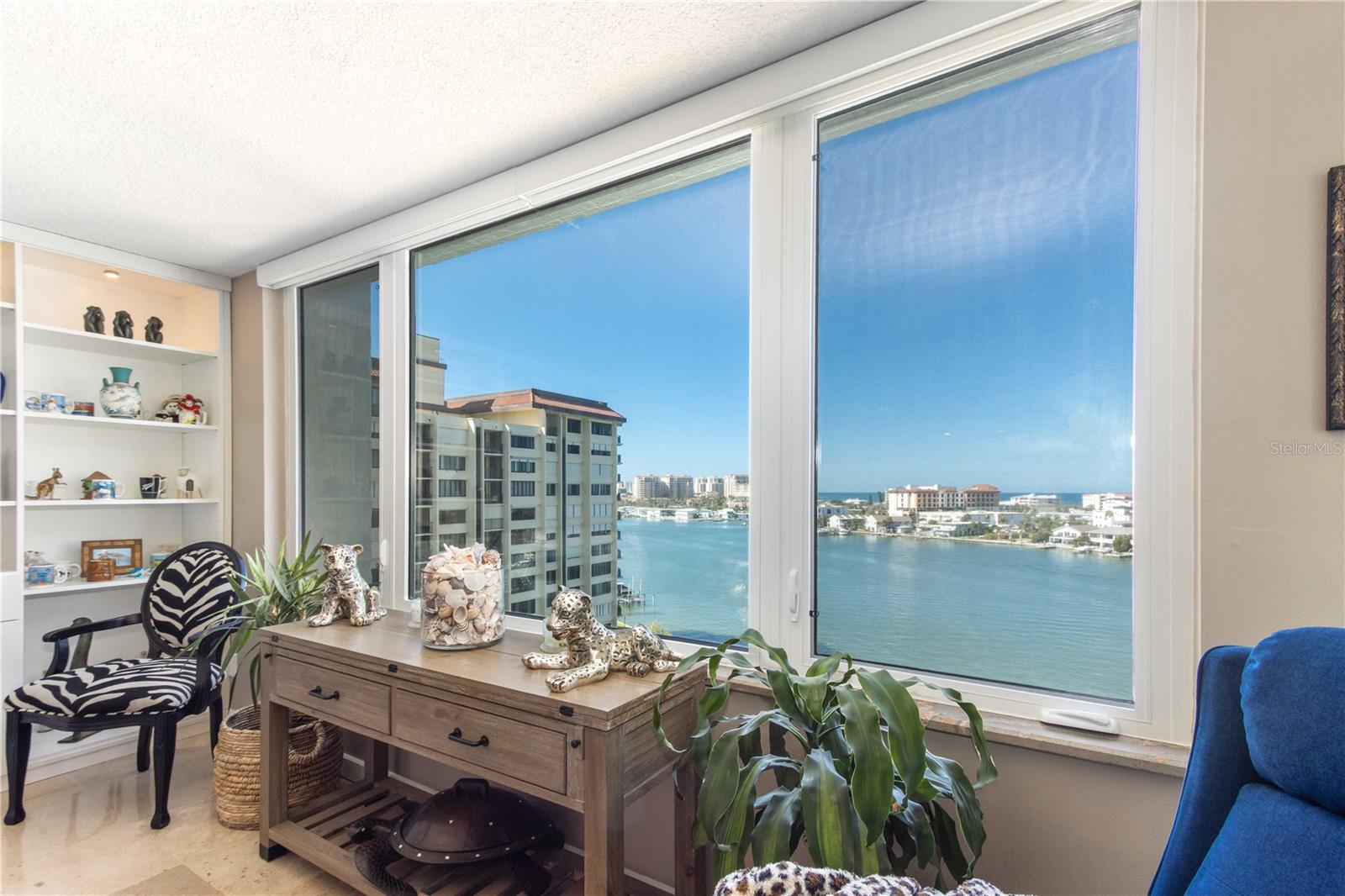 736 ISLAND WAY CONDO - Residential