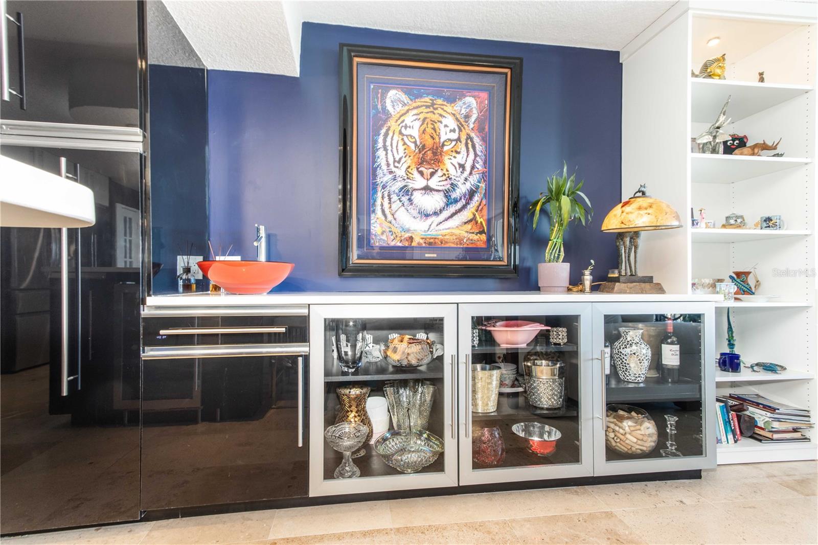 736 ISLAND WAY CONDO - Residential